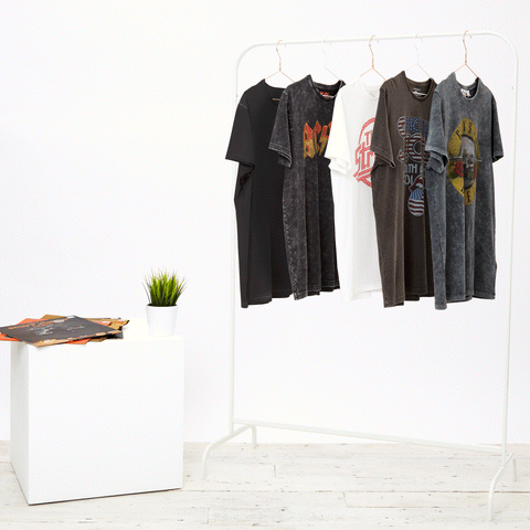 How to Launch a Clothing Brand with No Money or Stock?
