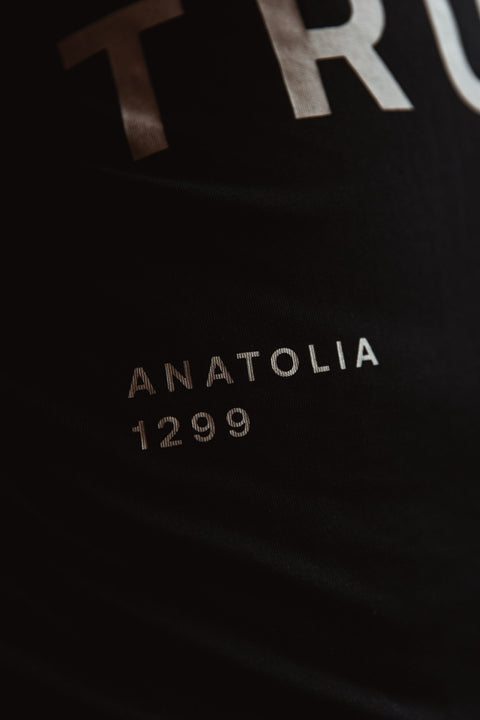 In Otto We Trust - OTTO HOUSET-shirts